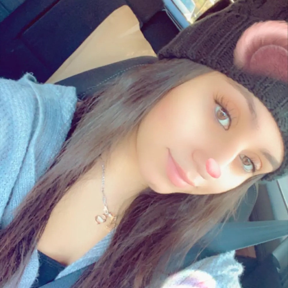 Meet your Posher, Sandi